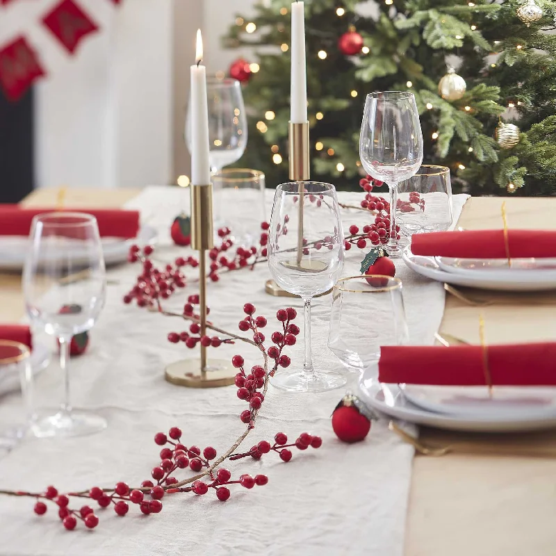 Deck The Halls Berry Christmas Garland 1.8m